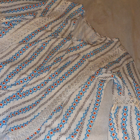 Hippie flowy top - Picture 1 of 1